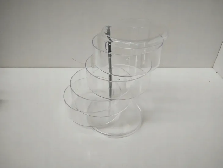 komunj-round-shape-jewellery-box-stan-powystawowy-cechy-wielopoziomowa