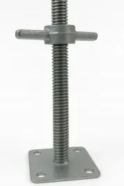 stopa-rusztowania-warszawskiego-regulowana-pelna-wysokosc-50cm