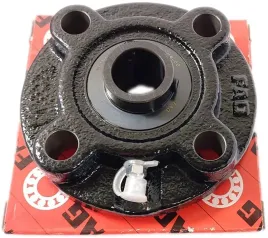 ucfc-207-fag-black-lozysko-samonastawne-w-oprawie