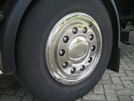 kolpak-kola-tyl-nierdzewka-tir-225-10-otworow