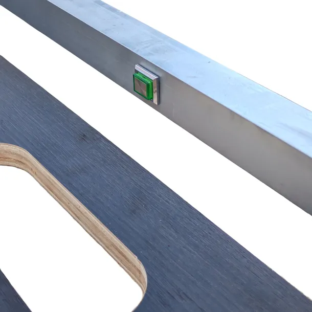 przecinarka-do-styropianu-t1370-strong-tech-marka-strong-tech-stan-nowy