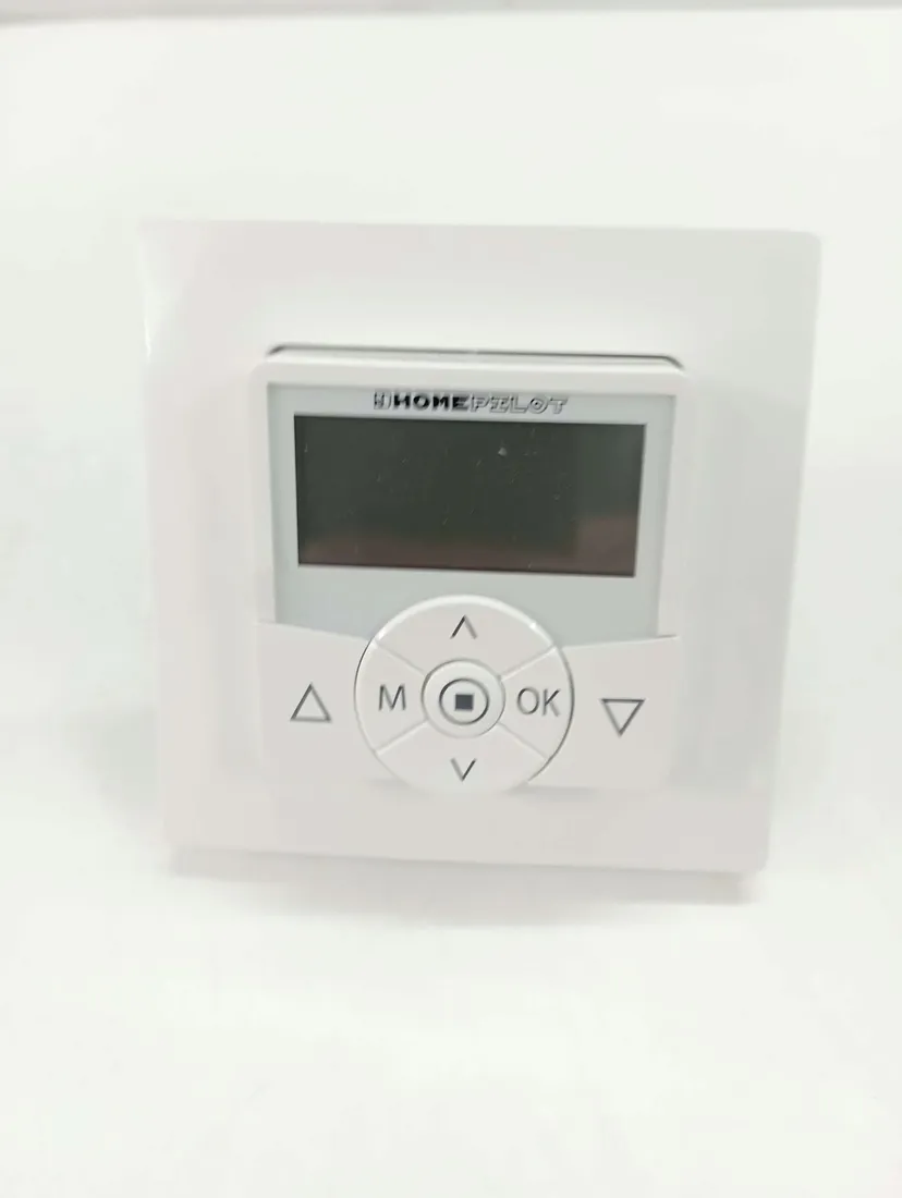 homepilot-smart-sterownik-rolet-timer-astrofunkcja-display