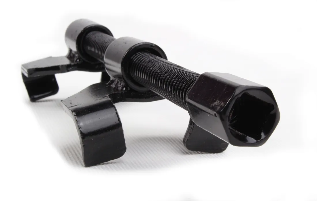 sciagacz-do-sprezyn-samochodowych-2-szt-380-mm