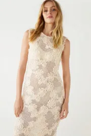 kremowa-sukienka-haftowana-warehouse-l