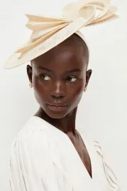 bezowy-asymetryczny-fascynator-karen-millen-uniwersalny