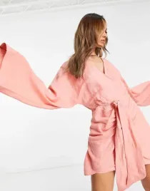 brzoskwiniowa-sukienka-mini-pretty-lavish-s