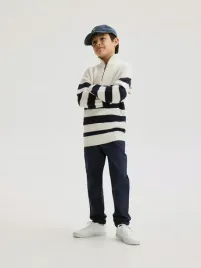 niebieskie-spodnie-chino-reserved-158