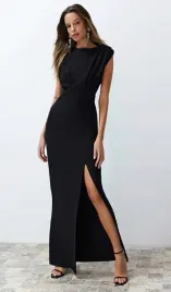 czarna-sukienka-maxi-trendyol-m