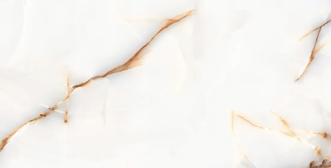 plytki-lazienkowe-bialy-marmur-ze-zlota-zyla-onyx-gold-60x120-polysk