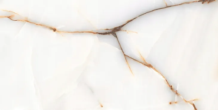 plytki-lazienkowe-bialy-marmur-ze-zlota-zyla-onyx-gold-60x120-polysk-zastosowanie-na-zewnatrz-wewnatrz