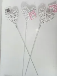 ratanowe-wiklinowe-biale-serce