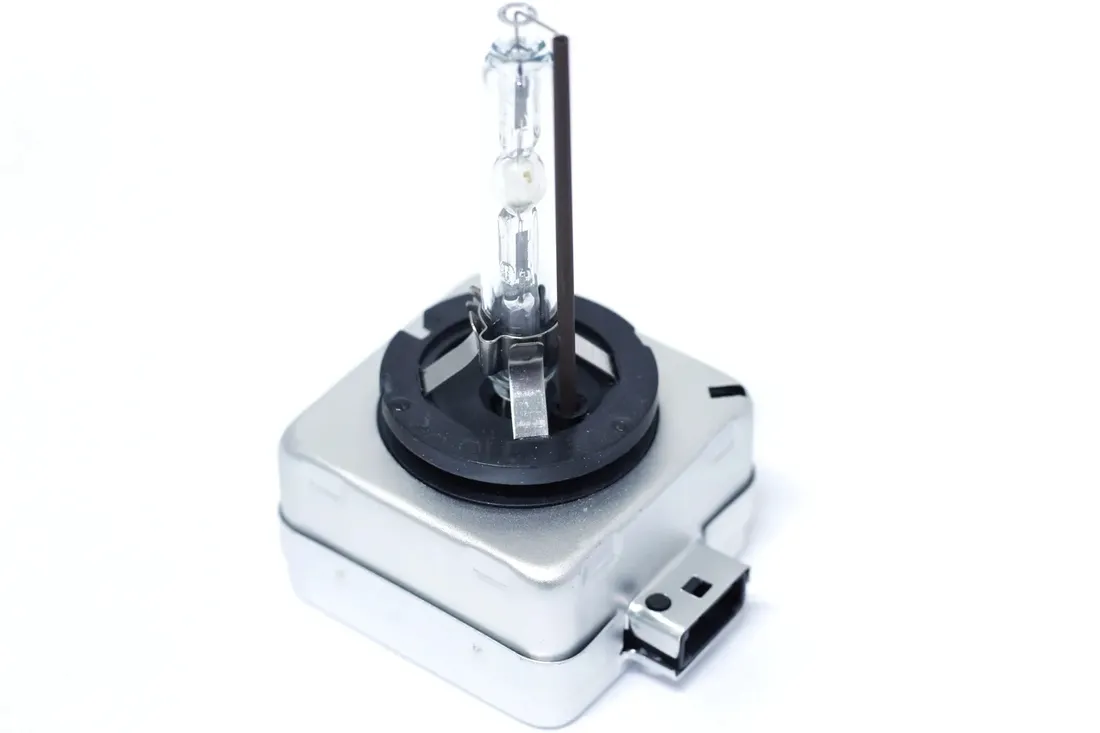 elta-vision-pro-xenon-d1s-4300k-stan-nowy