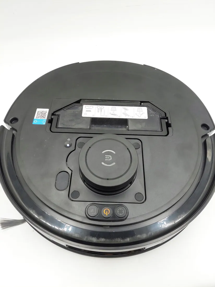 robot-sprzatajacy-eureka-j12-bialy-stan-powystawowy