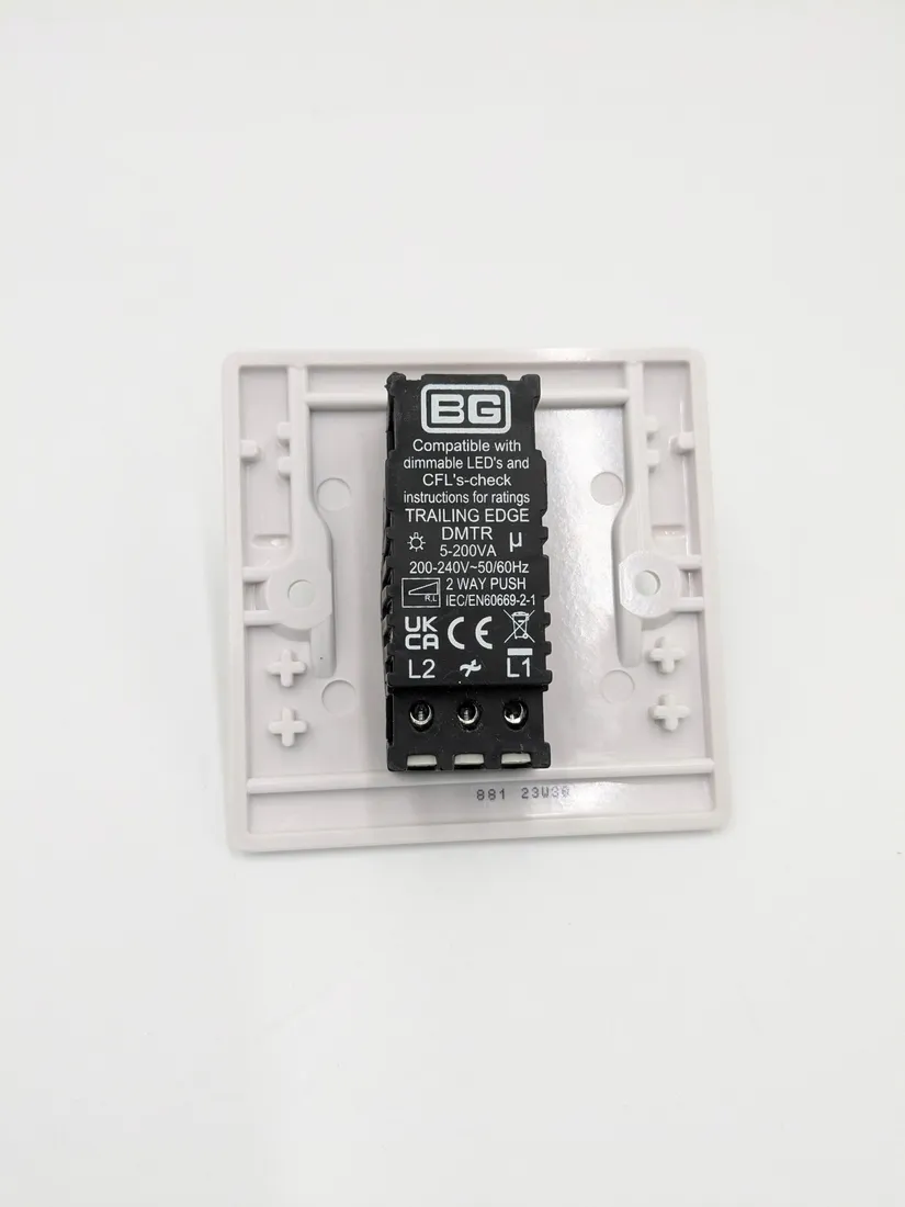 nexus-881p-sciemniacz
