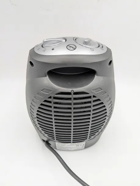 termowentylator-amazon-basics-1800w-model-uniwersalny