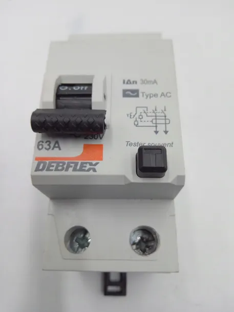 debflex-przelacznik-roznowy-2p-30ma-63a-2-kod-producenta-707514