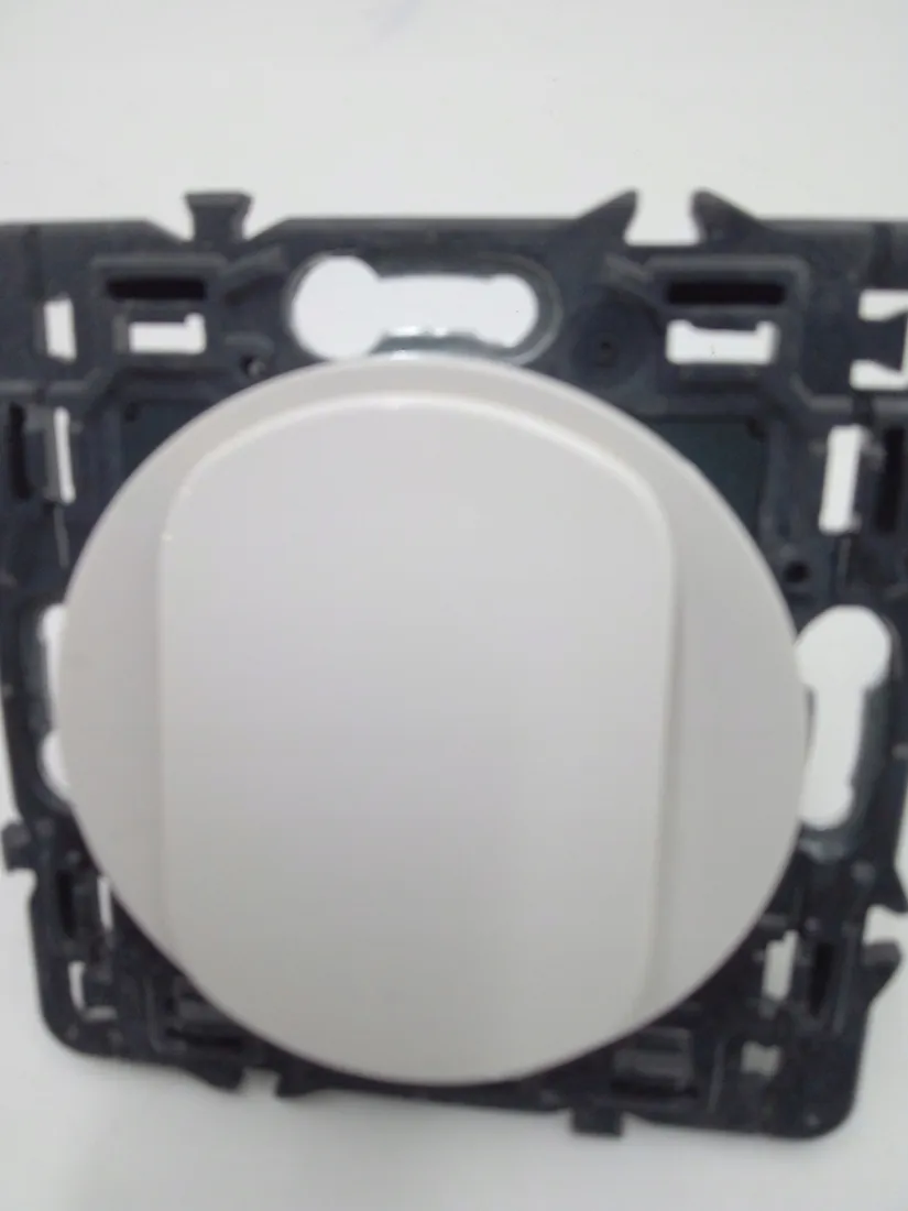 legrand-przelacznik-cx0001