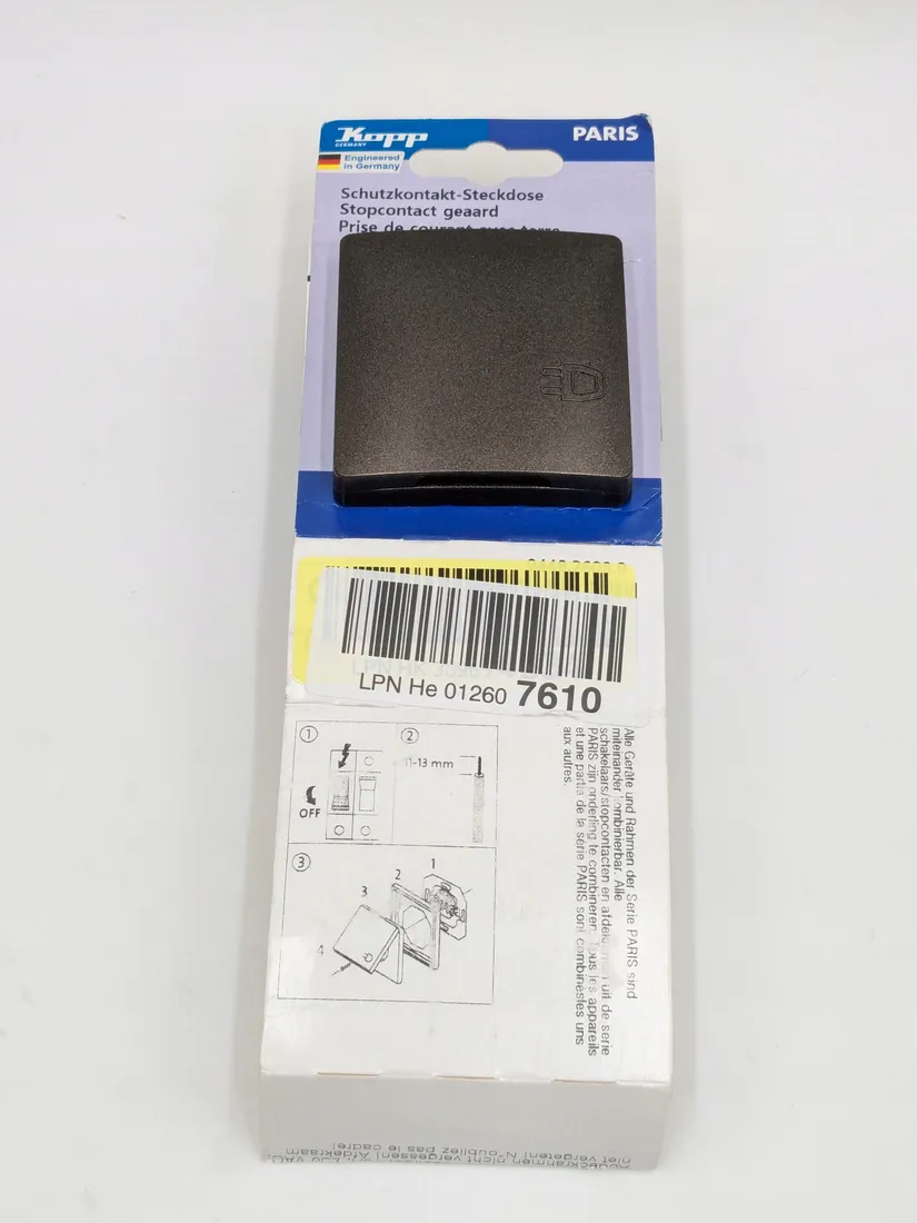 gniazdo-elektryczne-scienne-koop-elektro-brazowy