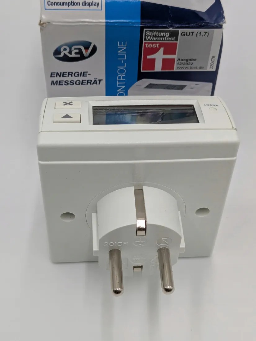 gniazdo-elektryczne-scienne-rev-bialy