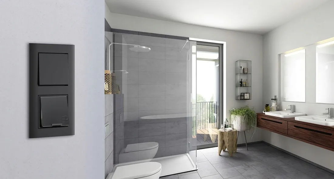 gniazdo-elektryczne-scienne-kopp-czarny-stan-nowy