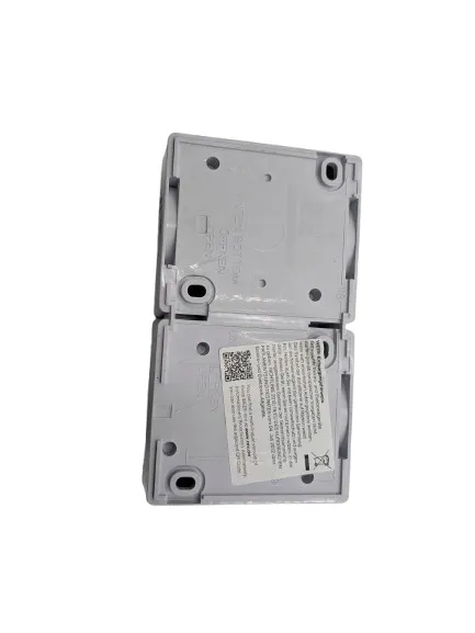 gniazdo-elektryczne-scienne-revrittergmbh-szary-typ-gniazda-gniazdo