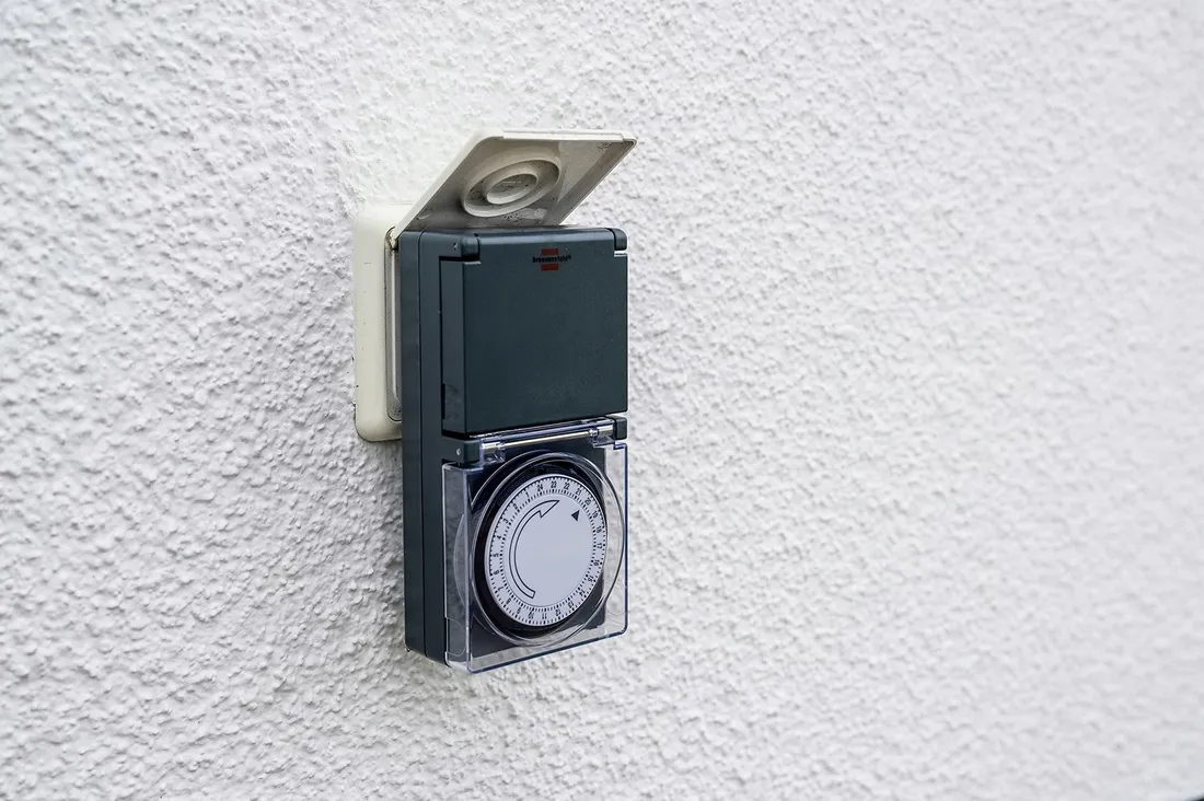 programator-brennenstuhl-1506460-z-timerem-stan-powystawowy