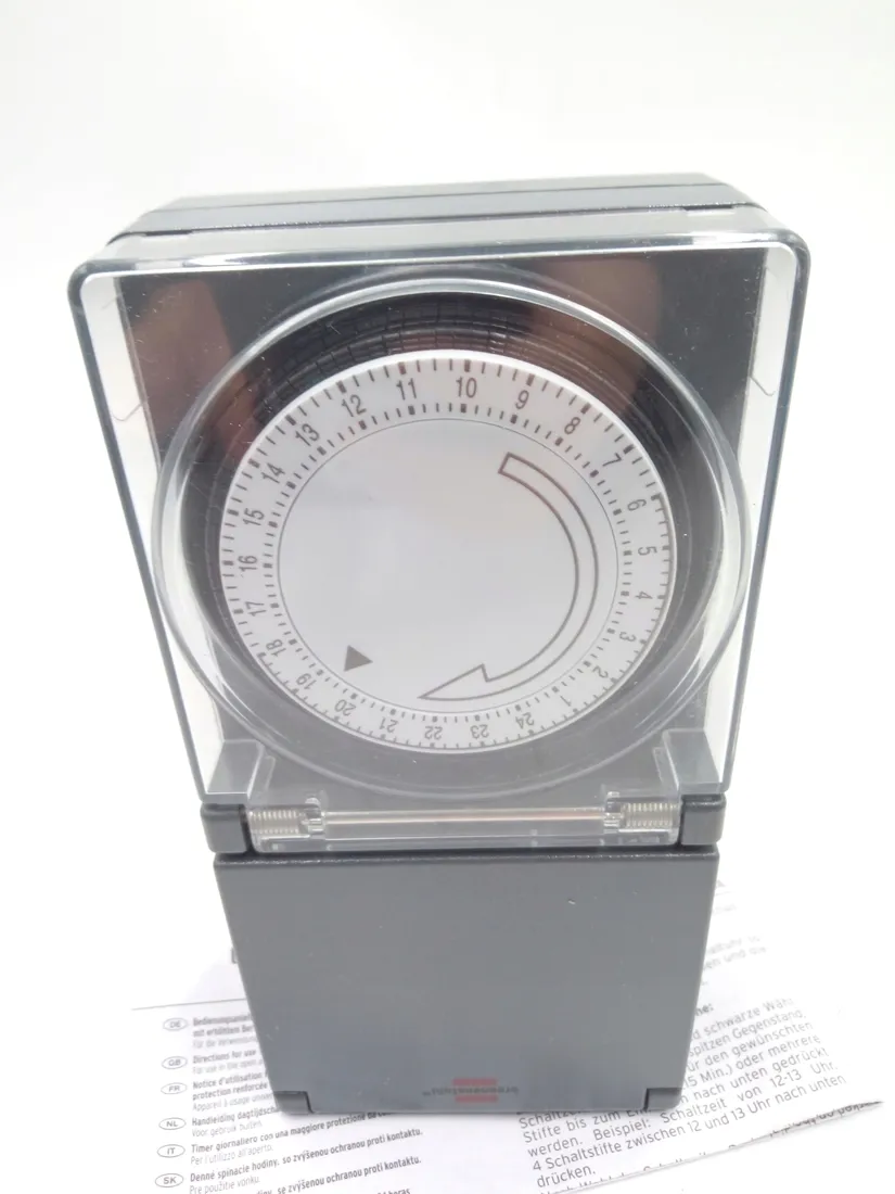 programator-brennenstuhl-1506460-z-timerem-stan-powystawowy