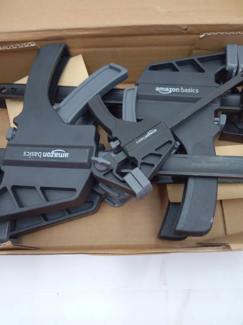 scisk-stolarski-amazon-152-x-40-mm-stan-powystawowy