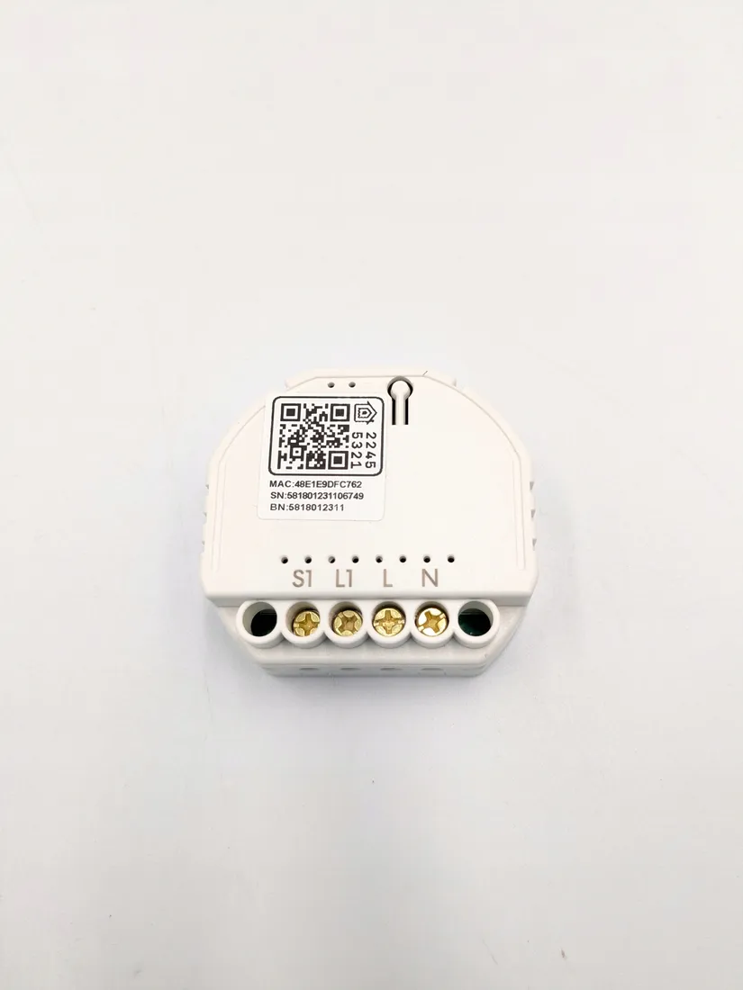 lacznik-meross-343443-stan-powystawowy