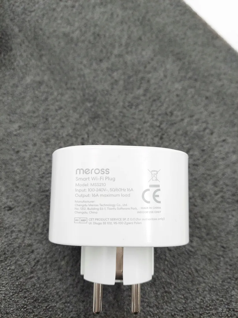 gniazdko-meross-mss210-wifi-stan-powystawowy