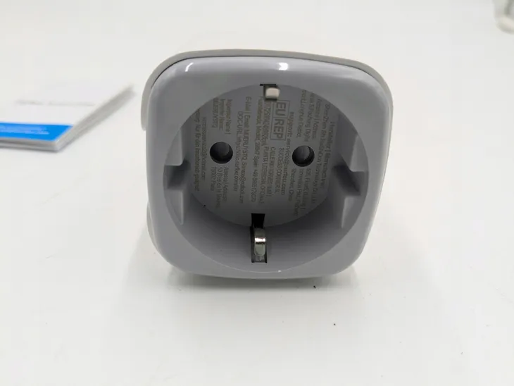 inteligentne-gniazdko-wifi-surfou-zigbee-pomiar-pradu-marka-bez-marki