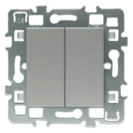 przelacznik-dwukierunkowy-gniazdko-elektryczne-aluminium