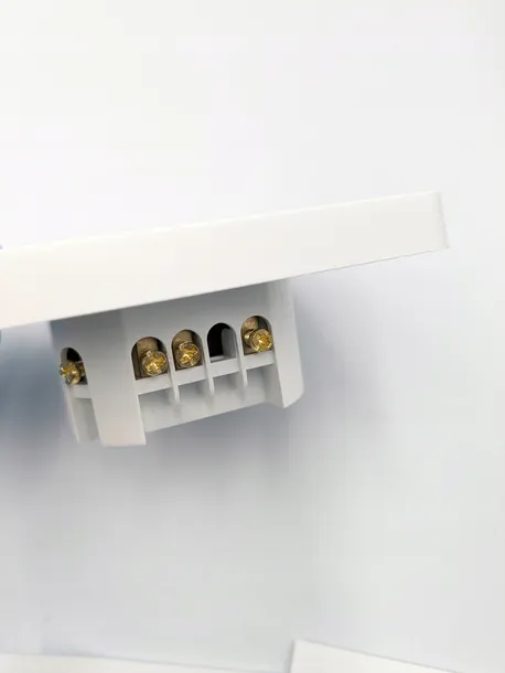 przelacznik-meross-homekit-wifi-zasilanie-sieciowe