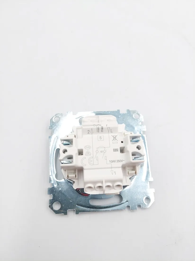 meg3115-0000-rotary-switch-srebrny