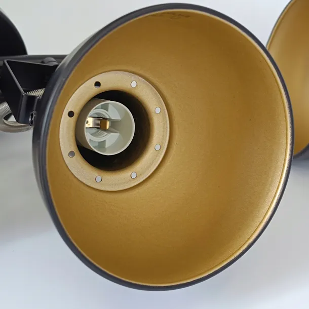 oczko-briloner-czarny-zolty-rodzaj-gwintu-e14