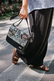 listonoszka-skorzana-she558w-tokio-czarna