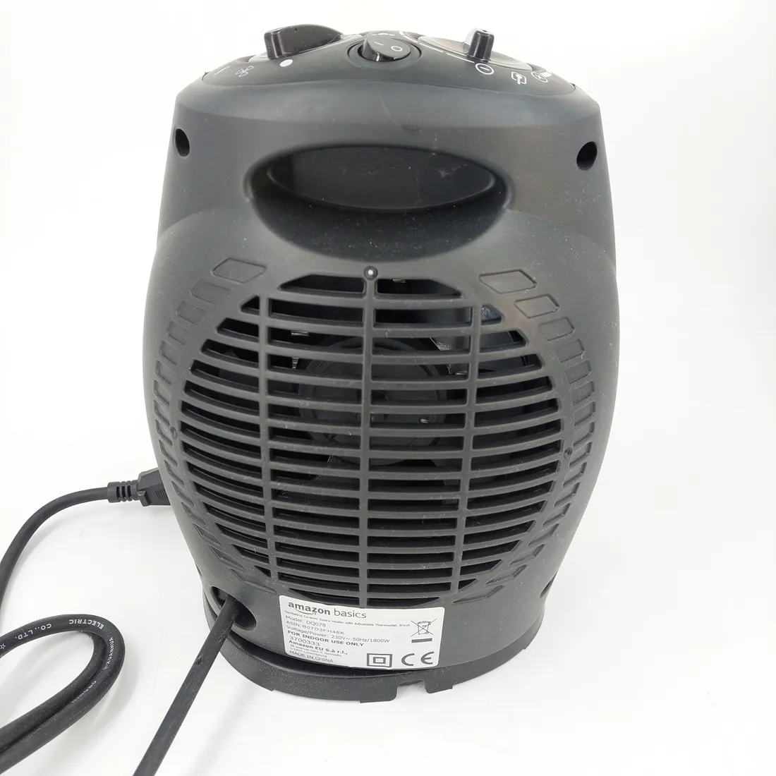 amazon-basics-termowentylator-1500w-t442