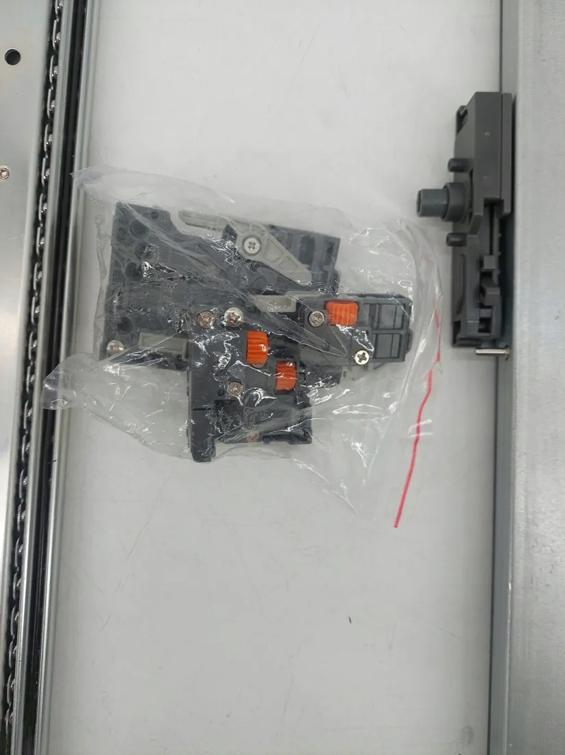 gtv-prowadnice-podpodlogowe-3dfpo-stan-powystawowy