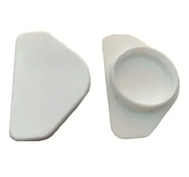 biale-zaslepki-na-zawiasy