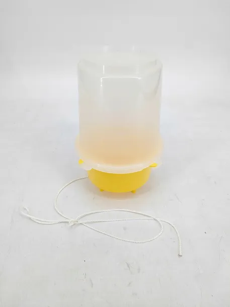 lapka-przeciwko-osom-neudorff-rodzaj-lapka