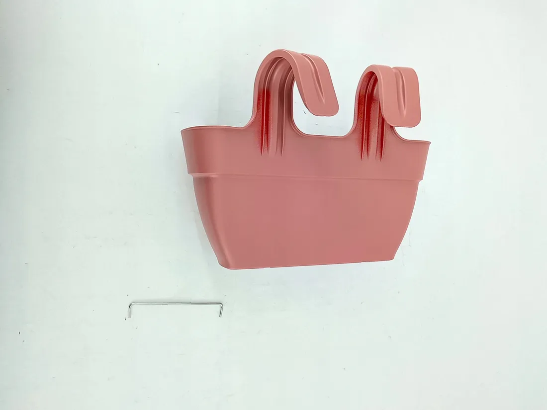elho-doniczka-vibia-campana-easy-hanger-medium-dusty-pink-balkon-stan-powystawowy