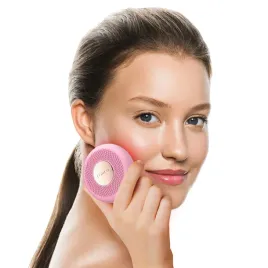 szczoteczka-soniczna-do-twarzy-termoterapia-swiatlem-masaz-foreo-ufo-mini