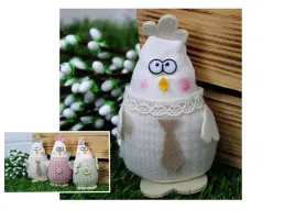 kura-wielkanocna-materialowa-12x6-cm-pan-i-pani-mix-kolorow-bar-22110