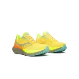 triumph-23-marka-saucony