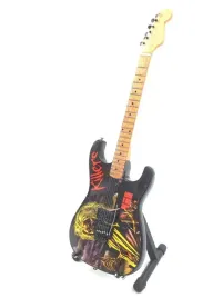 mini-gitara-mgt-1366-z-serii-bohaterowie-gitary