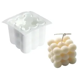forma-silikonowa-do-swiec-wosku-babelkowa-bubble