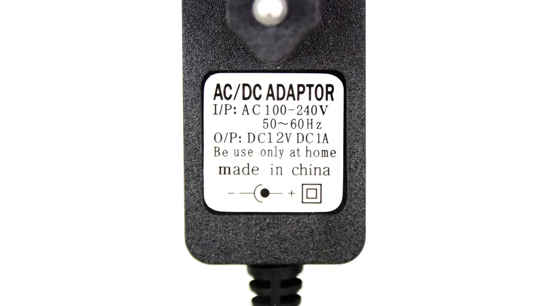 ladowarka-akumulatorowa-12v-4-7ah