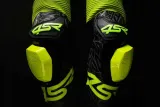 4sr-racing-ultralight-grey-54-material-skora