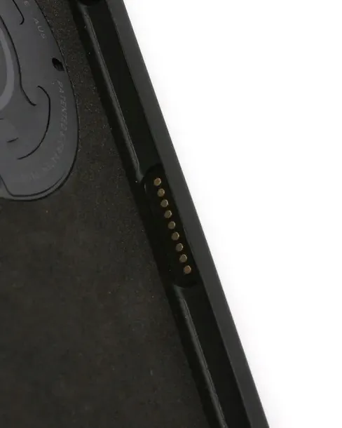 etui-quad-lock-mag-iphone-17-air-numer-katalogowy-producenta-qmc-ip17l-stan-nowy