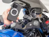 motocyklowa-ladowarka-usb-quad-lock-stan-opakowania-oryginalne